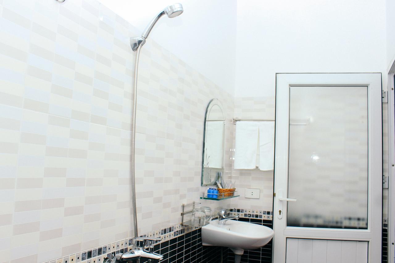 Bostand Hotel Son Tra Екстер'єр фото